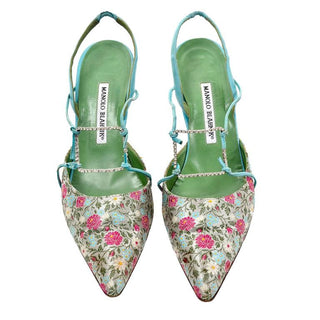 Size 40 vintage Manolo Blahnik Carolyne style slingback pointed heels