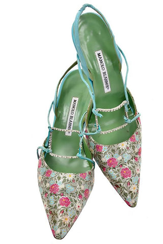 Floral pointed vintage Manolo Blahnik Carolyne slingback heels size 40 US 9.5