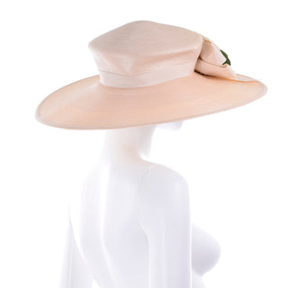 1980s Frank Olive Vintage Cream Straw Hat w Satin Rose Flowers