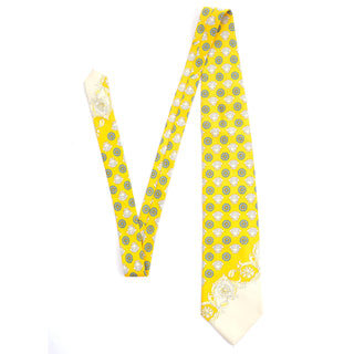 Vintage yellow and cream 1990's Gianni Versace silk men's necktie