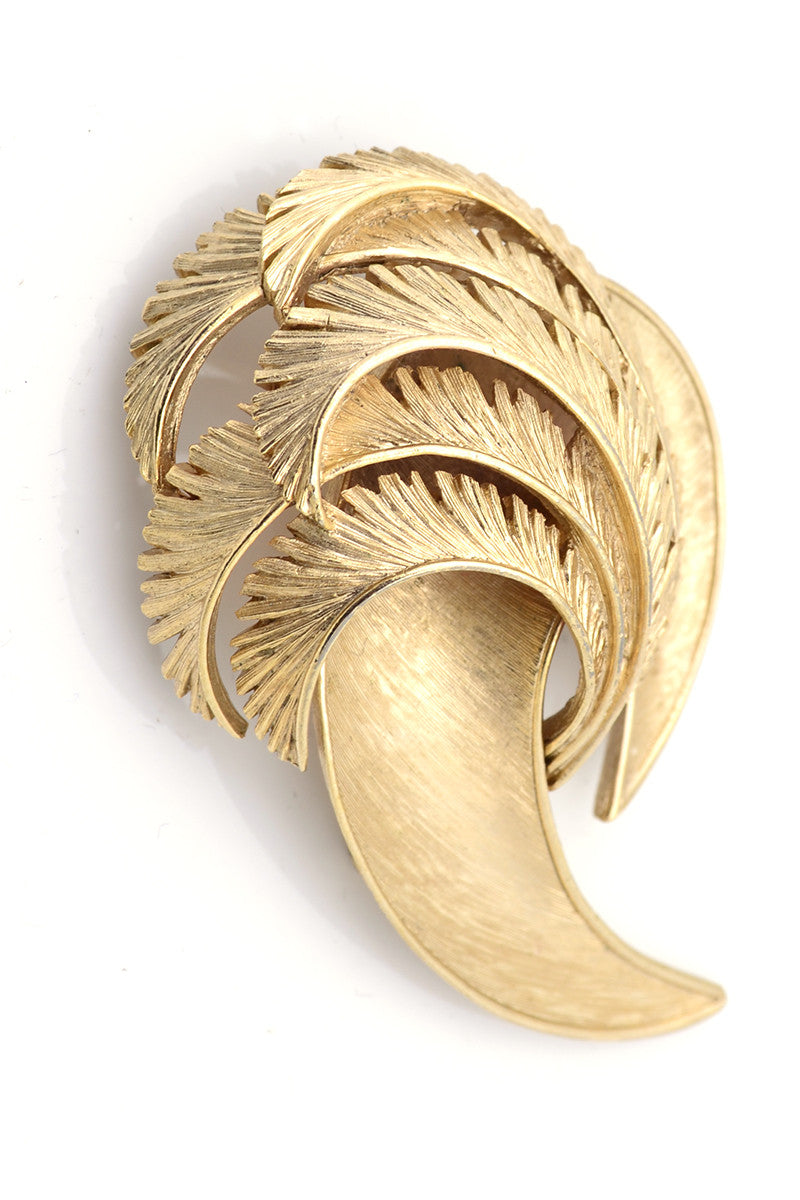 1960s Trifari Crown Vintage Gold Abstract Feather Brooch – Modig