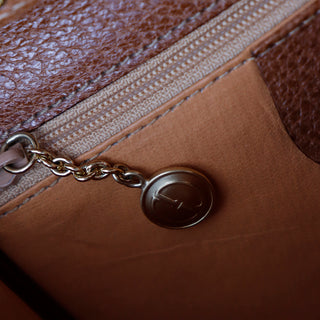 Vintage 1980s Gucci Caramel Brown Leather Crossbody Shoulder Bag