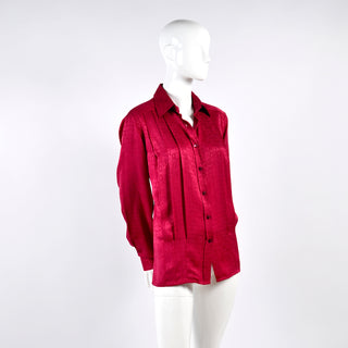 Red silk pleated Gucci blouse