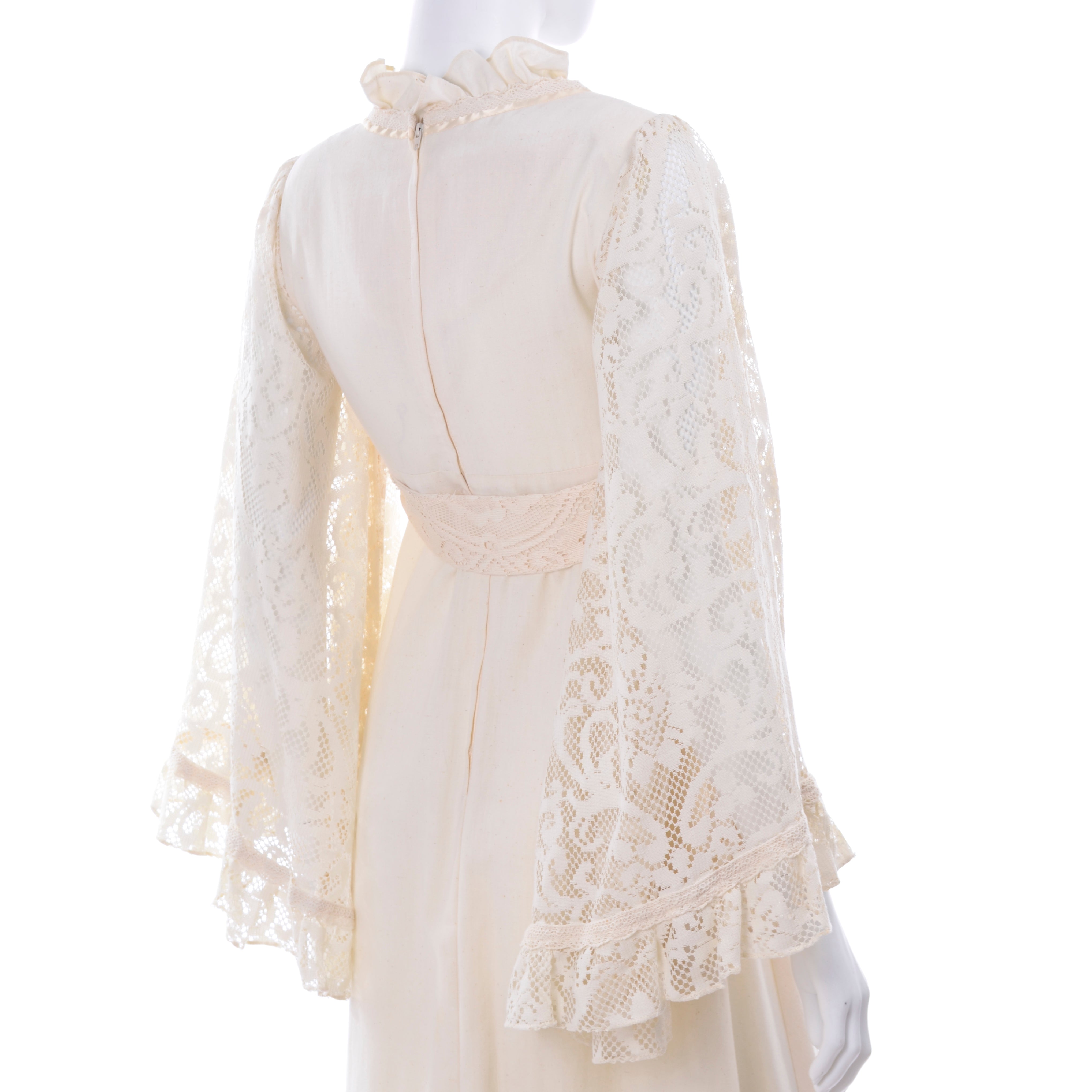 1970s Gunne Sax Lace Angel Sleeve Vintage Bohemian Wedding Dress Modig 1970s Gunne Sax Lace Angel Sleeve Vintage Bohemian Wedding Dress Modig