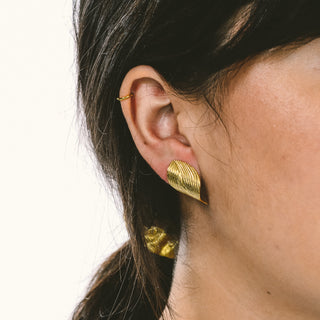 Gold Tone Curled Leaf Ear Cuff Vintage Earrings