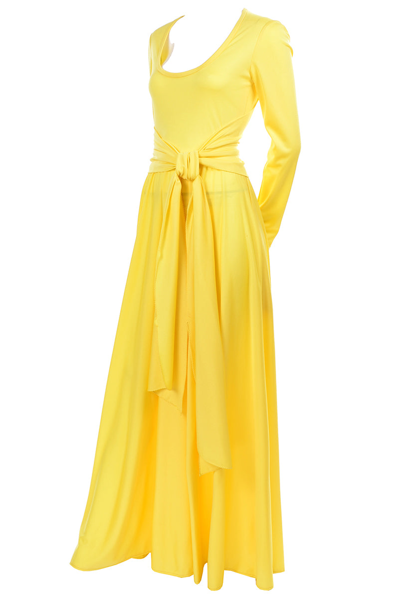 lillie rubin vintage dress Beaded Size 4. *No Return* Lillie Rubin Yellow Jersey Vintage