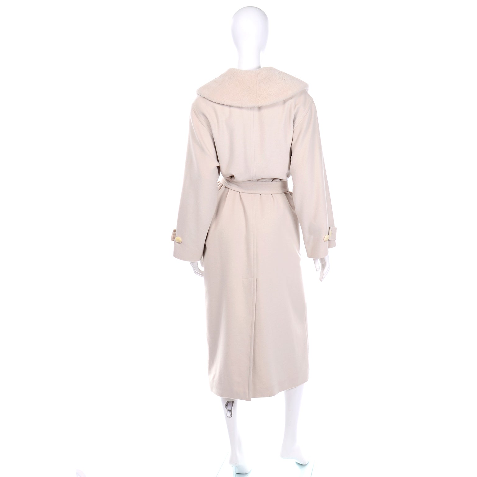 Sold at Auction: Louis Féraud, Louis Feraud Men's Cashmere & Wool Coat