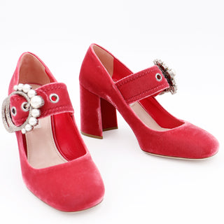 2017 Miu Miu New Pink Velvet Mary Jane Shoes w adjustable Pearl Buckles & Block Heels 