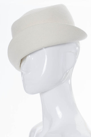 Vintage Mr John I Magnin white 1960s hat - Dressing Vintage