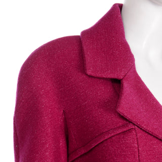 2018 Chanel Jacket New With Tags Raspberry Pink Cropped Blazer lapels