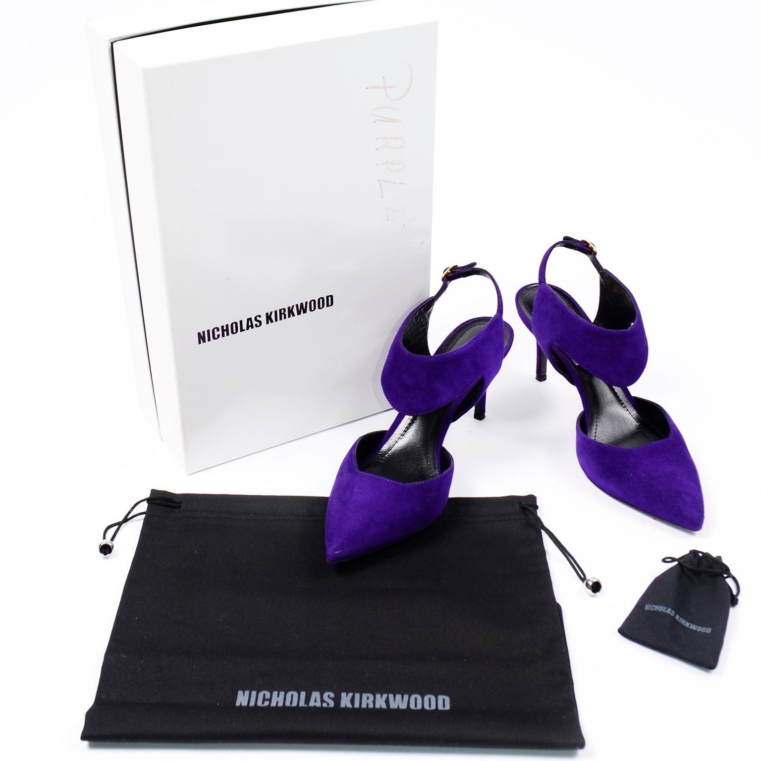 Nicholas Kirkwood to close footwear business