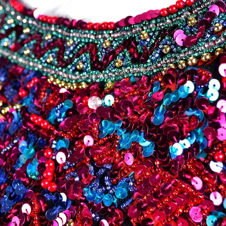 Beaded Silk Oleg Cassini Vintage Dress w/ Colorful Sequins Size 4/6 Modig Beaded Silk Oleg Cassini Vintage Dress w/ Colorful Sequins Size 4/6 Modig