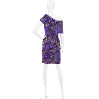 Fall 2007 Oscar de la Renta Purple Floral Runway Dress One Shoulder