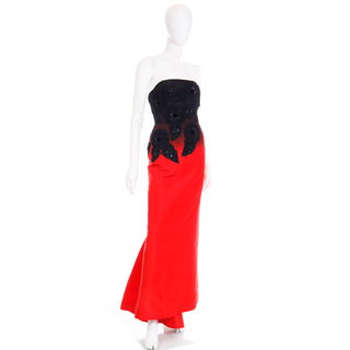 2008 Oscar de la Renta Red & Black Ombre Embroidered Evening Dress with sequins