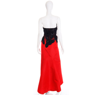 2008 Oscar de la Renta Red & Black Ombre Sequin Embroidered Evening Dress