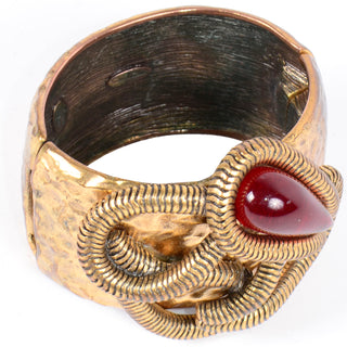 Oscar de la Renta Brutalist Style Gold Cabochon Clamper Bracelet Snake chain detail
