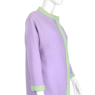Rare Oscar de la Renta 1960s Vintage Purple Wool Coat With Green Trim