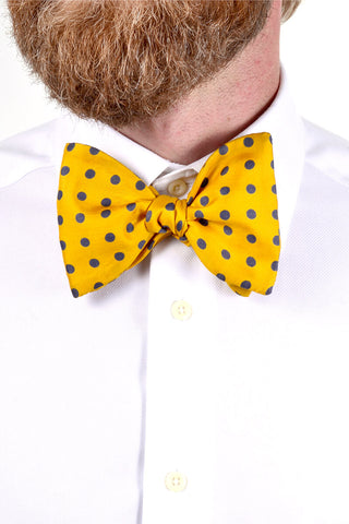Yellow polka dot vintage bow tie 1980s