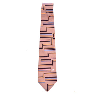 Vintage Pierre Cardin men's necktie in peach with geometric thin boxes