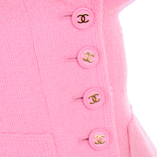 Vintage SS 1997 Chanel Pink Boucle Jacket Blazer