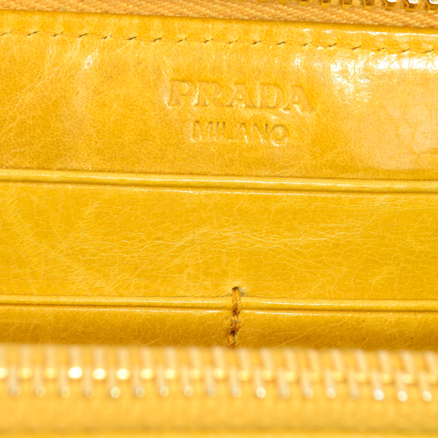 prada bow wallet