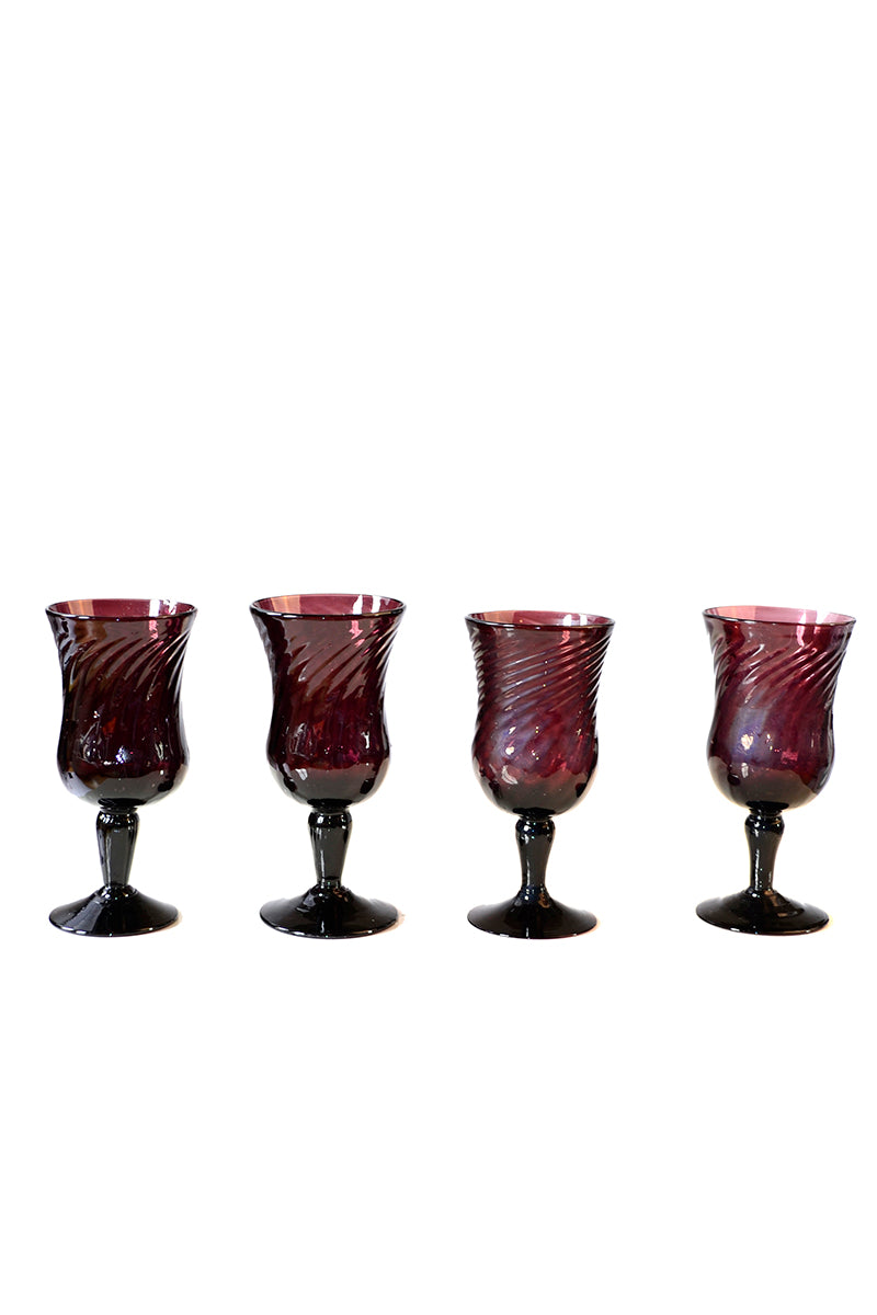 https://shopmodig.com/cdn/shop/products/Purple-Vintage-hand-Blown-Wine-Cocktail-glassware-tumblers.jpg?v=1571707624