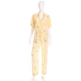 1980s Ralph Lauren Silk Pants & Blouse Pant Suit Outfit in Yellow Golfers Print