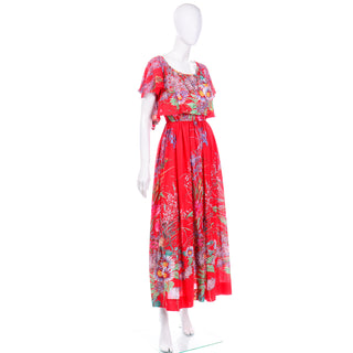 Red Floral Cotton Vintage 1970s Maxi Dress daisies
