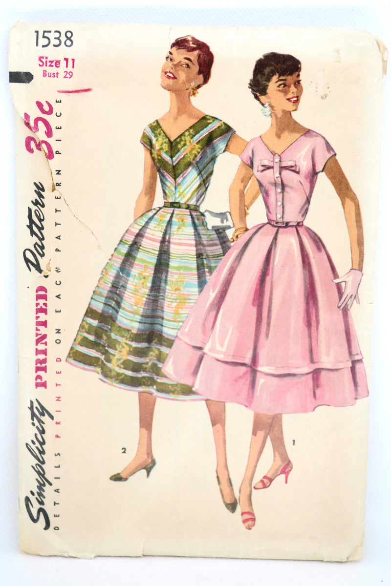 1950s Simplicity 1538 Vintage Dress Sewing Pattern 1950s Simplicity 1538 Vintage Dress Sewing Pattern