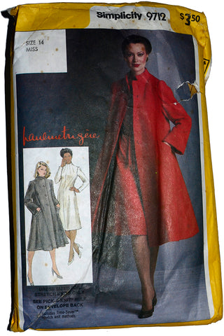 Vintage Pauline Trigere Simplicity 9712 Sewing Pattern
