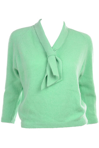 Tami 1960s Green Angora Wool Vintage Sweater 