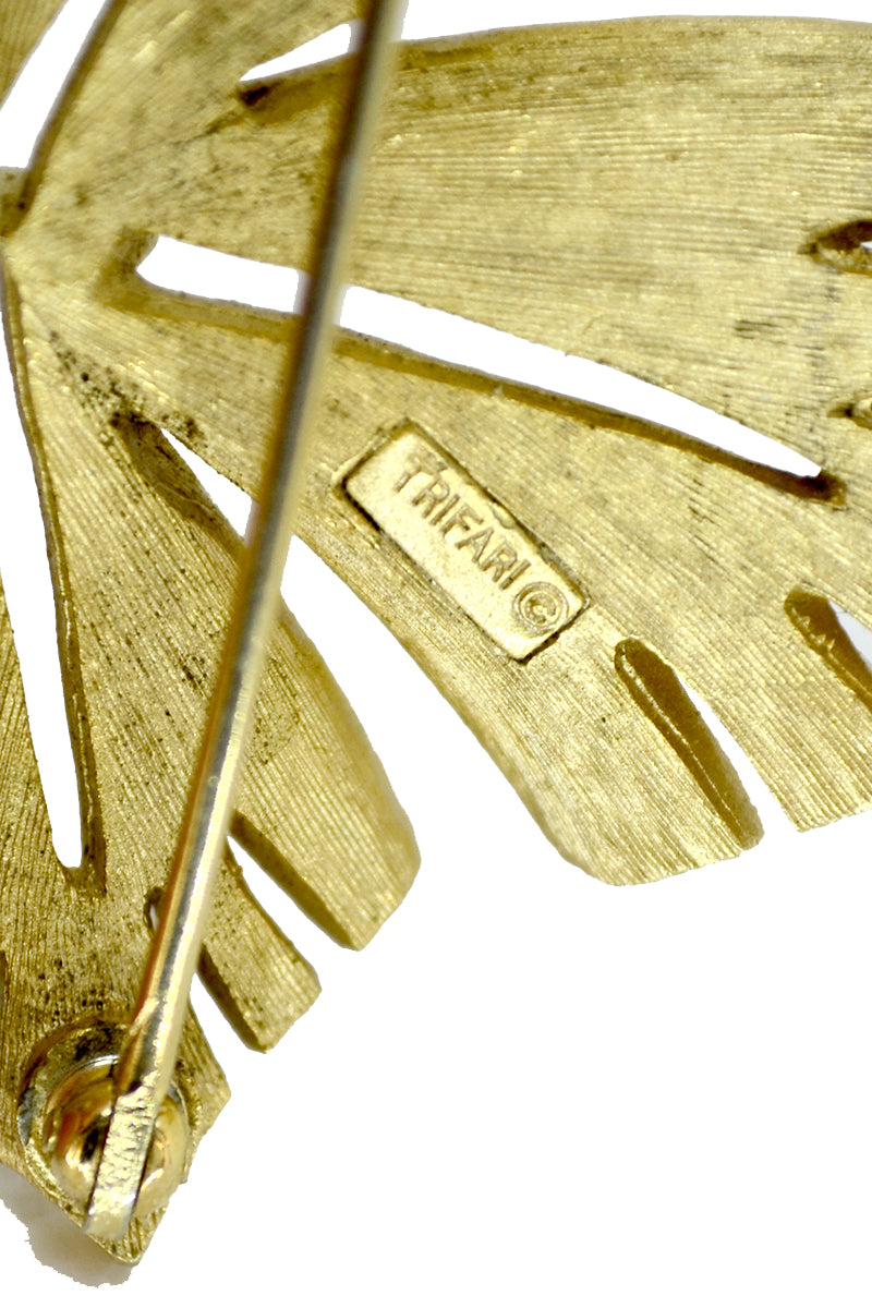 Vintage Trifari Gold Tone Leaf Brooch – Modig