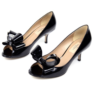 Valentino Black Patent Leather Open Toe Bow Shoes with Heels sz 36.5