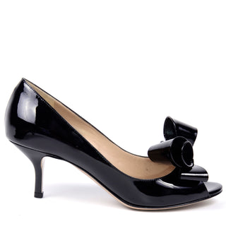 Valentino Black Patent Leather Open Toe Bow 6.5 Shoes with Heels