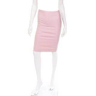 2004 S/S Valentino Garavani Pink Corset Laced Pencil Skirt fits below waist