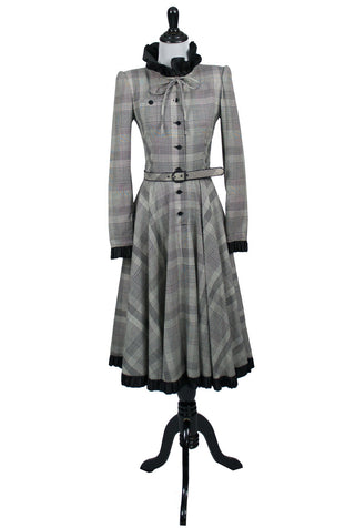 Vintage Valentino Black and White wool dress - Dressing Vintage