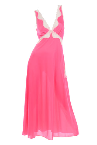 1970s Vanity Fair Pink Long Nightgown