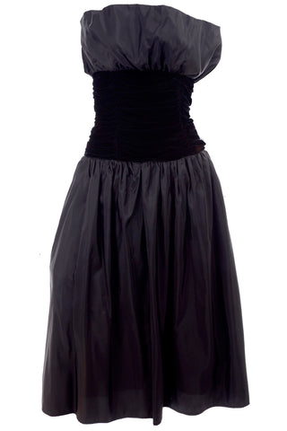 1980s Vintage Black Strapless Evening Dress
