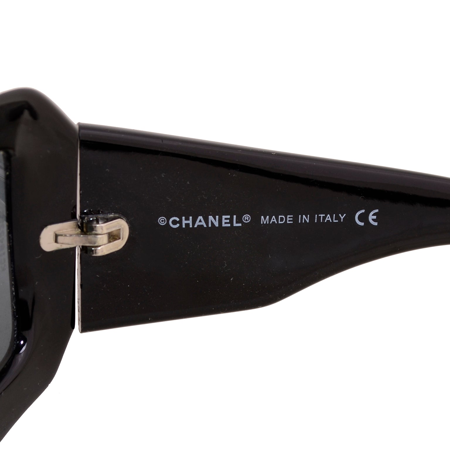 1990s Chanel Rectangular Black Sunglasses Monogram Mother Of Pearl CC's –  Modig