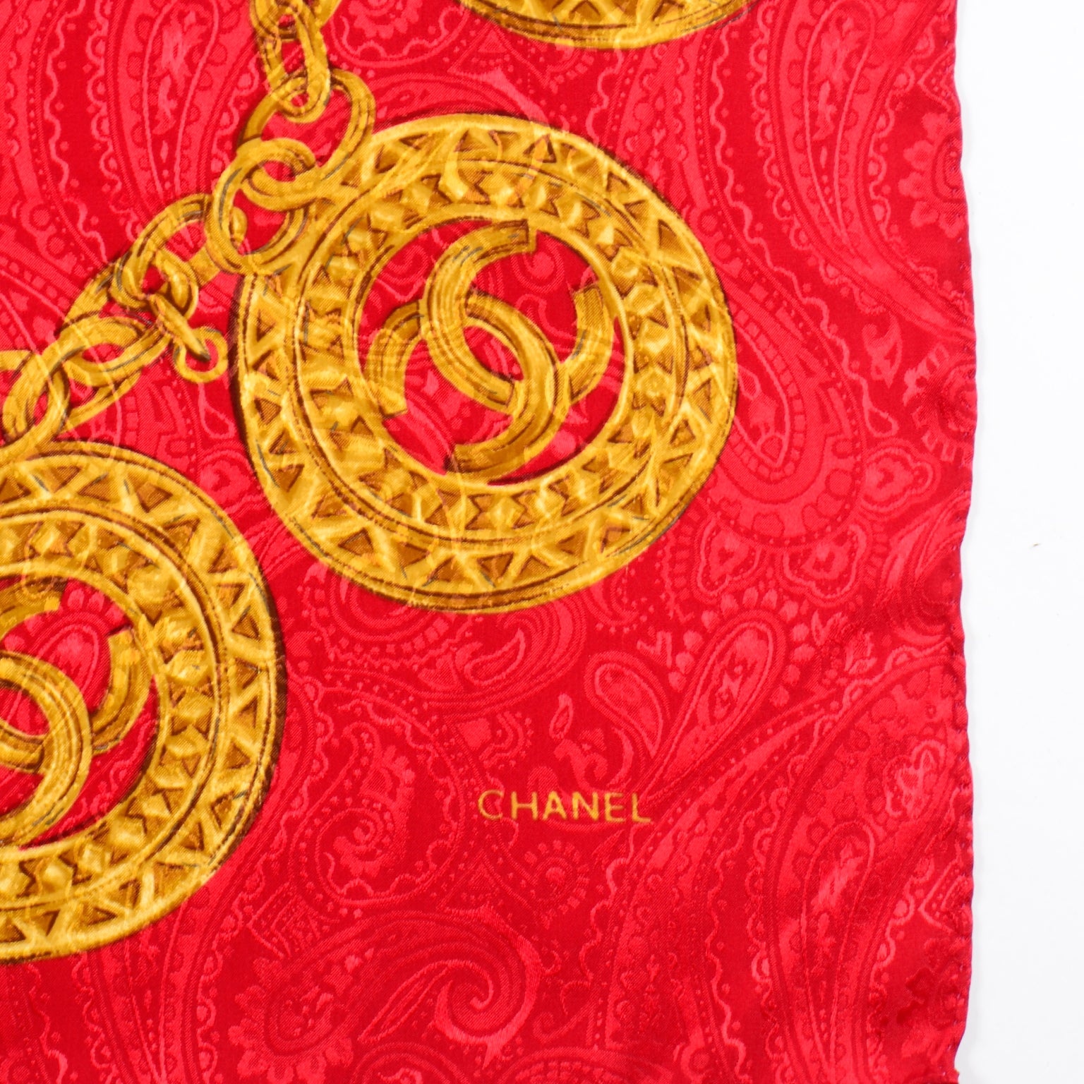 Chanel Womens Vintage CC Logo Circle Pendant Necklace