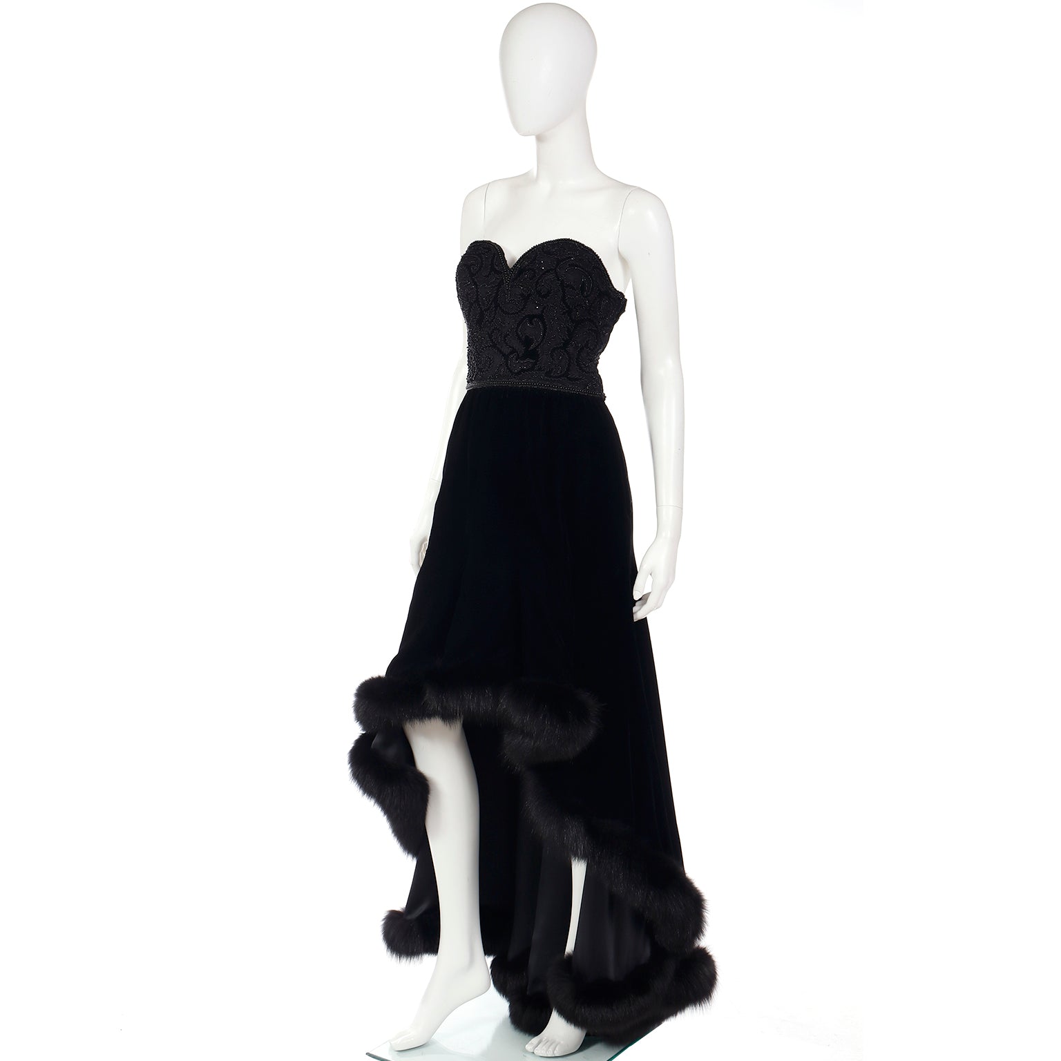 Strapless velvet gown in black - Tom Ford | Mytheresa
