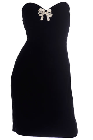 Oscar de la Renta Vintage black strapless evening dress