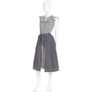 1970s Blue & White Floral Cotton Prairie Style Dress w Ruffles & Apron Skirt 2 pc outfit