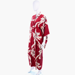 20th Cent Vintage Japanese Kimono in Burgundy Red Floral Silk