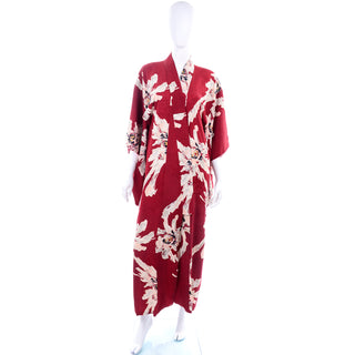 Vintage Japanese Kimono in Burgundy Red Floral Silk Robe or Coat