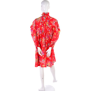 1970s Emanuel Ungaro vintage Red High Neck Dress Ruffles