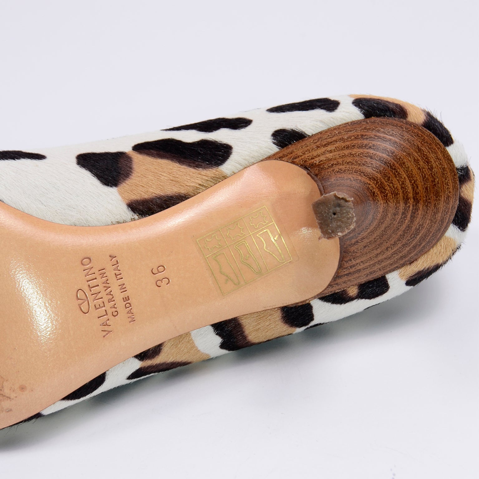 Valentino Garavani Fur Leopard Print Shoes Wood Heel – Modig