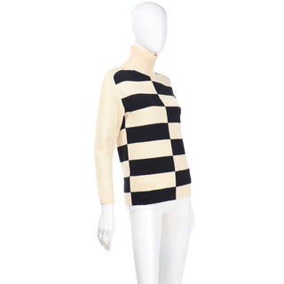 1960s White Stag Abstract Black & Cream Stripe Vintage Sweater rare top