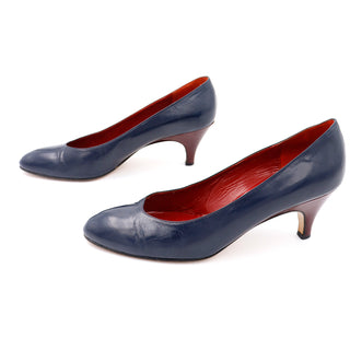 1980s Yves Saint Laurent Vintage Navy Blue Shoes w Red Heels 8.5M