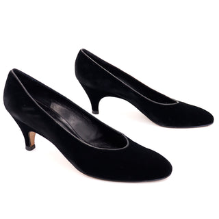 1980s YSL Vintage Black Velvet Evening Pumps Shoes w low heels